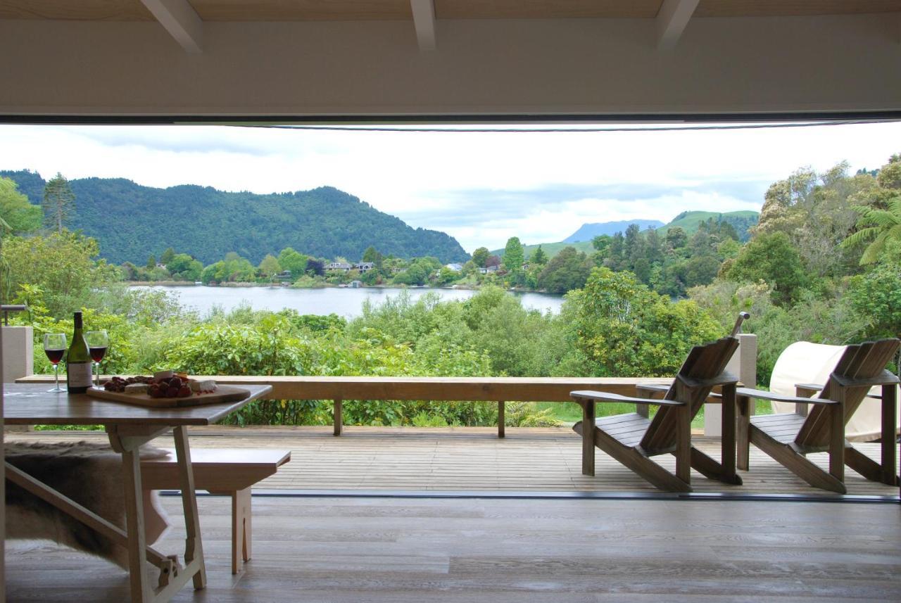 Lake View Okareka - Lake Okareka Holiday Home タラウェラ湖 エクステリア 写真